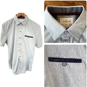Craft + Flow Short Sleeve Light Gray Grey Button Down Shirt Size Small